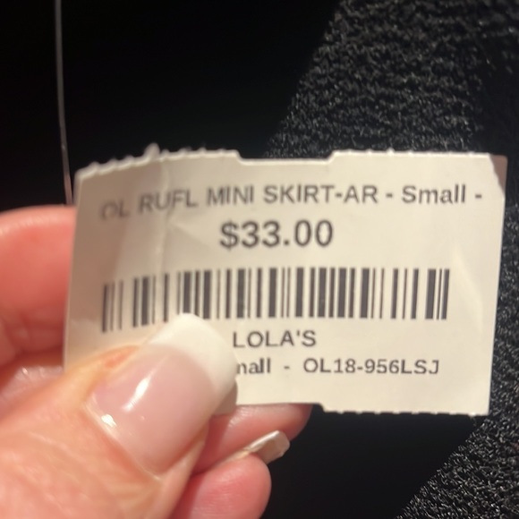 Black skirt / brand new - Picture 2 of 2